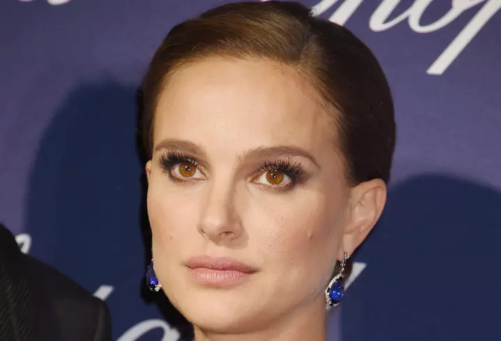 Ariana Grande are atacuri de anxietate şi izbucneşte des în plâns. Care e cauza