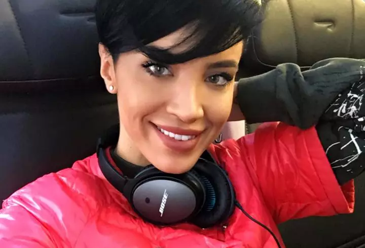 Bătaie cu frișcă între vedete la „Neatza cu Răzvan și Dani”