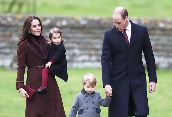 Surpriză exotică pentru Anca Țurcașiu! Vezi ce eveniment sărbătorește cântăreața departe de casă!