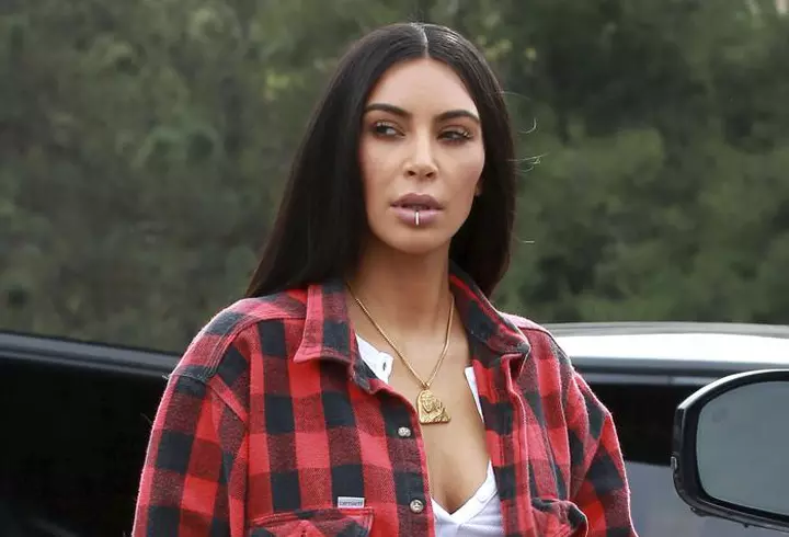 Surpriză exotică pentru Anca Țurcașiu! Vezi ce eveniment sărbătorește cântăreața departe de casă!