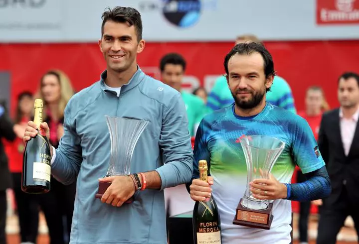 Surpriză exotică pentru Anca Țurcașiu! Vezi ce eveniment sărbătorește cântăreața departe de casă!