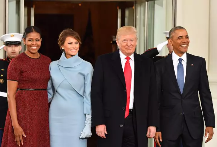 Surpriză exotică pentru Anca Țurcașiu! Vezi ce eveniment sărbătorește cântăreața departe de casă!