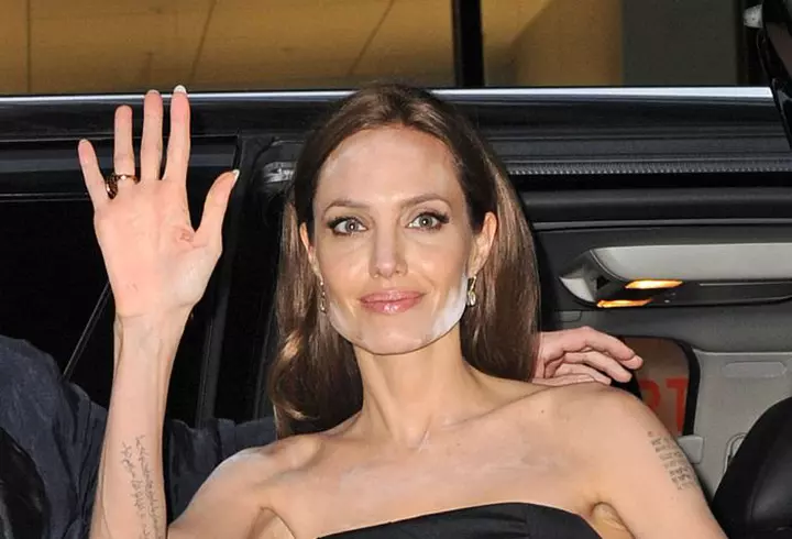 Bătaie cu frișcă între vedete la „Neatza cu Răzvan și Dani”