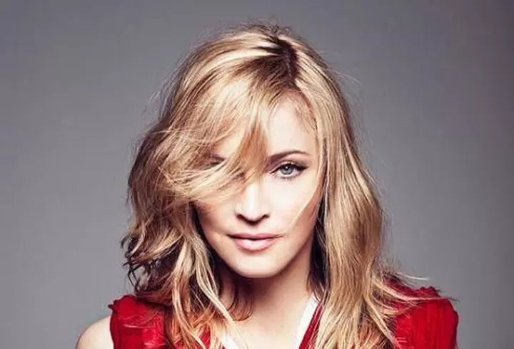 Cele mai urâte ţinute de la Premiile Grammy 2017