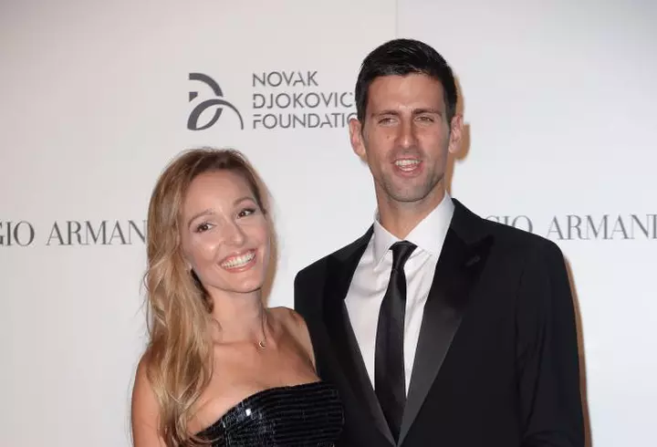 3 ţinute fulger cu Lili Sandu