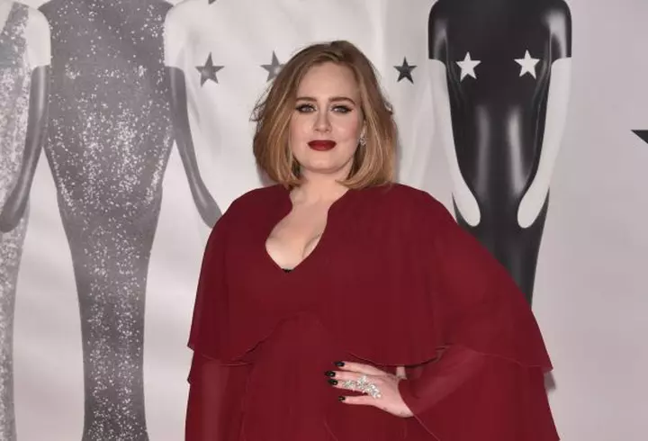 Katy Perry: Schimbare radicală de look