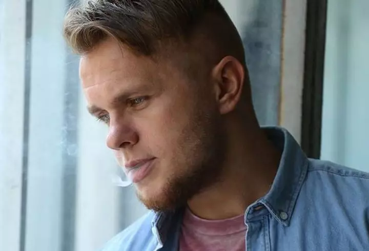 Look-ul zilei - Victoria Beckham, atât de stylish la o plimbare prin Paris