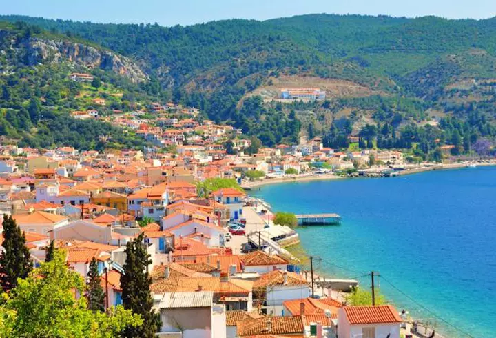 Studiu eJobs: Cum vor petrece angajații români minivacanța de 1 mai