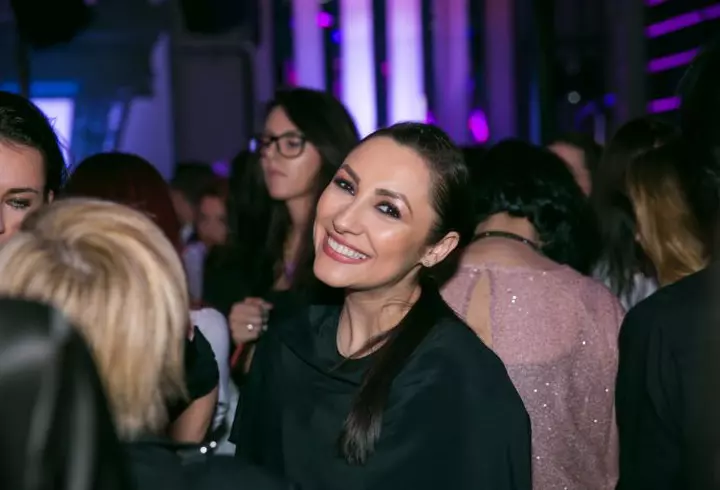 Vedete la Viva! Monday Fever Party – Uite ce ținute au ales pentru o zi de luni