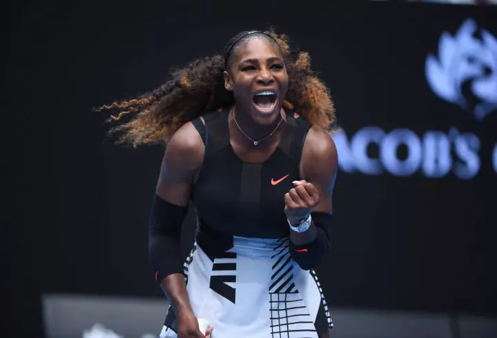 La mulţi ani, Majestate! Regina Elisabeta a II-a împlineşte astăzi 91 de ani