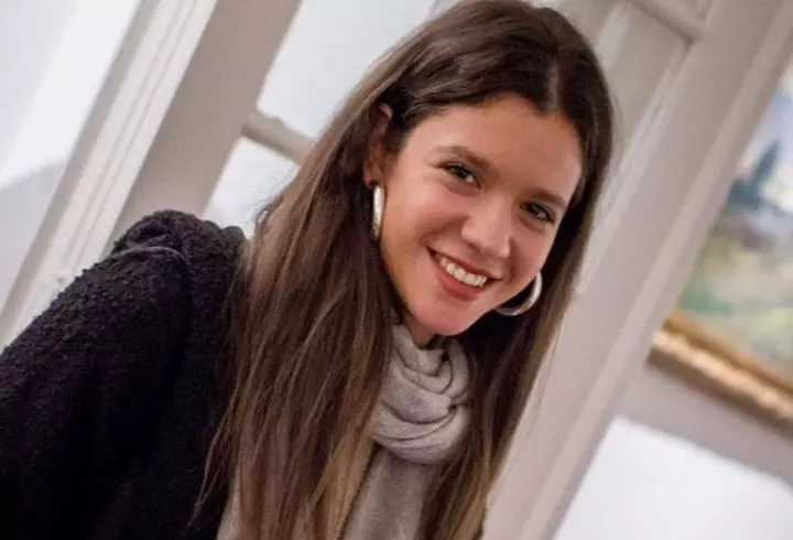 Ce ascunde Carmen Brumă în poşetă