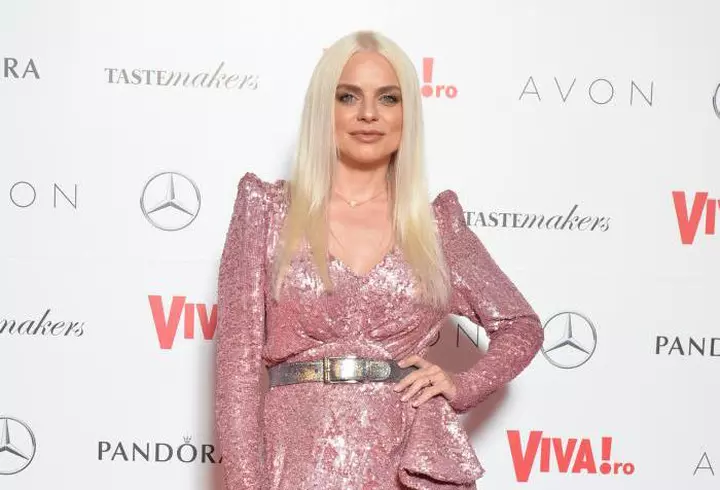 Ce făceau şi de cine erau îndrăgostite la 18 ani Andreea Marin, Andreea Esca sau Andra