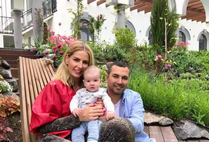 Cele mai frumoase pălării de la Garden Party-ul de la Palatul Elisabeta de Ziua Regalității. Iată ultimele tendințe!