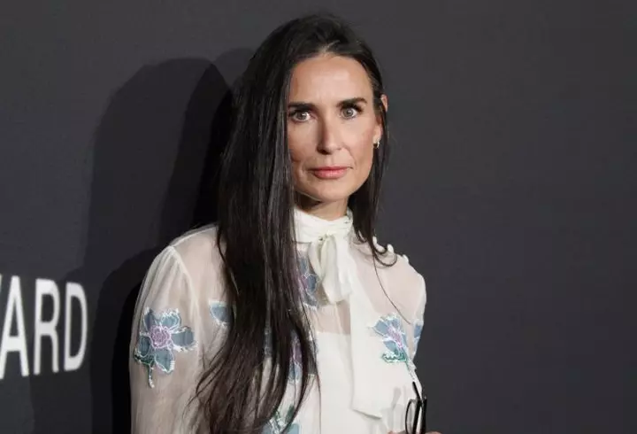 Cele mai frumoase pălării de la Garden Party-ul de la Palatul Elisabeta de Ziua Regalității. Iată ultimele tendințe!