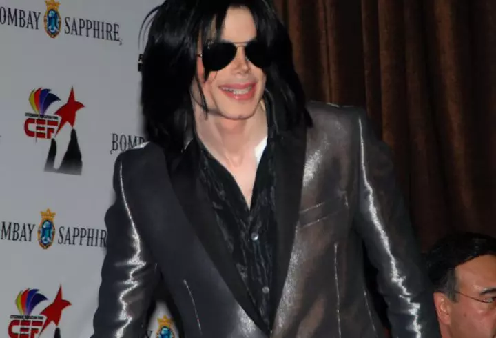 Cele mai frumoase pălării de la Garden Party-ul de la Palatul Elisabeta de Ziua Regalității. Iată ultimele tendințe!