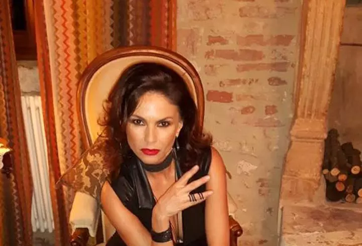 Verdictul lui Ovidiu Buta pentru ţinuta purtată de Alexandra Ungureanu la Viva! Party 2017