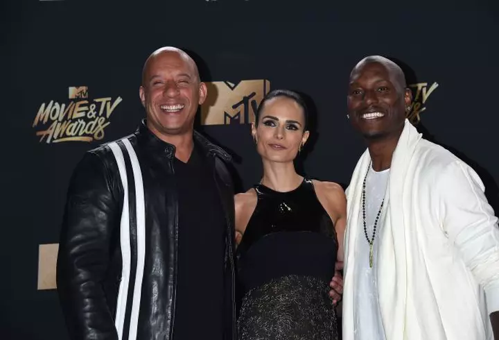 Cele mai frumoase pălării de la Garden Party-ul de la Palatul Elisabeta de Ziua Regalității. Iată ultimele tendințe!