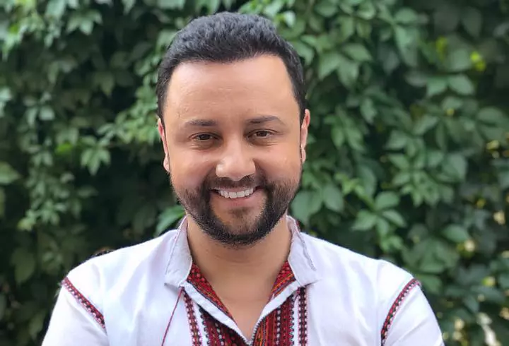 Kim Kardashian „lovește” din nou! Vedeta a pozat full topless!