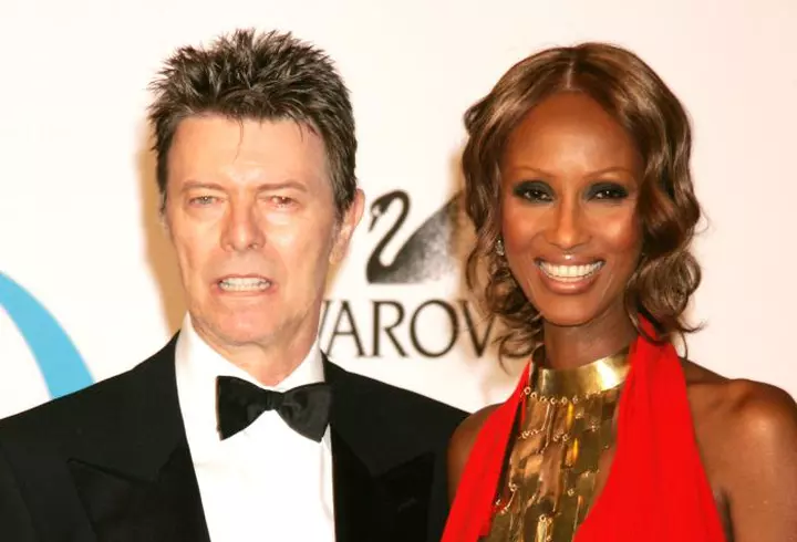 Frumusețea nu are vârstă! Iepurașii Playboy au reconstituit copertele din urmă cu 38 de ani. Iată rezultatul!