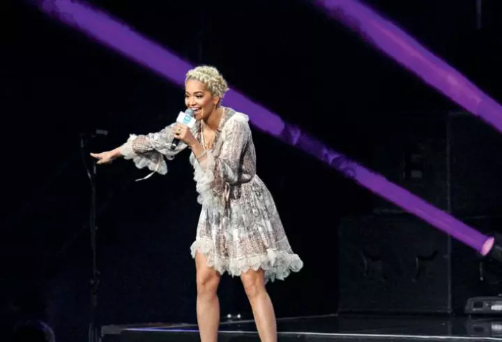 Xenia Deli, moldoveanca care l-a cucerit pe Justin Bieber, s-a căsătorit cu un bărbat cu 36 mai bătrân. Cum a arătat rochia de mireasă și nunta de 1 milion de euro