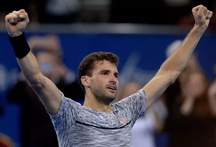 Mădălina Ghenea - vacanță în doi în Grecia. Iată cum arată vedeta în costum de baie la doar trei luni de când a născut!