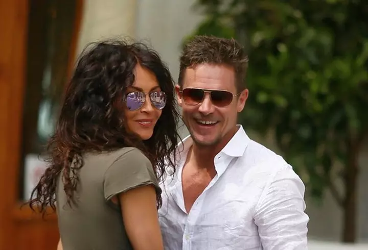 Mădălina Ghenea - vacanță în doi în Grecia. Iată cum arată vedeta în costum de baie la doar trei luni de când a născut!