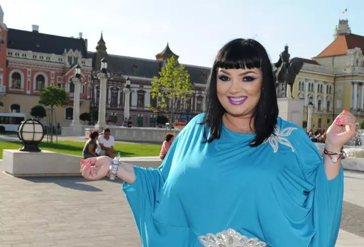 Jennifer Lopez - apariție de infarct la un concert! Fără lenjerie intimă și cu posteriorul la vedere