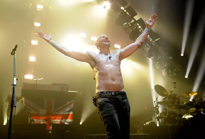 Mădălina Ghenea și-a arătat fiica pentru prima dată. Iată cu cine seamănă micuța!