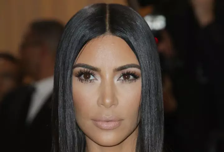 Cum să ai un păr frumos și mătăsos ca al lui Blake Lively