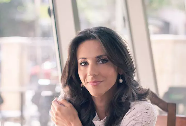 Anca Serea comentează propriile apariții în Revista Viva! - VIDEO