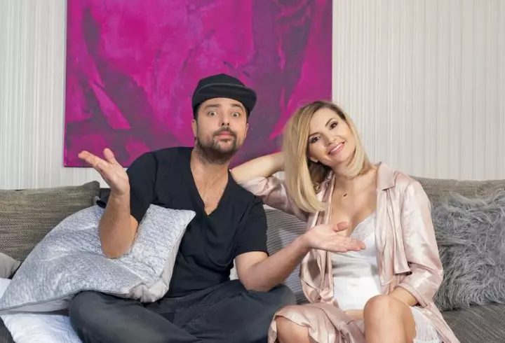 Mihaela Rădulescu împlineşte astăzi 48 de ani. Diva sărbătoreşte în paşi de dans