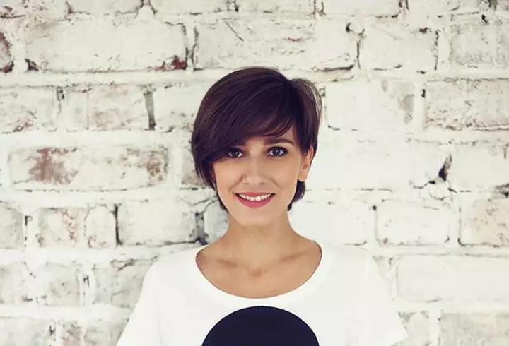 Anca Serea comentează propriile apariții în Revista Viva! - VIDEO