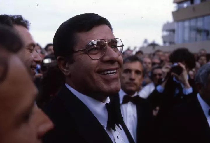 Emmanuel şi Brigitte Macron vizitează astăzi România. Cu ce ţinute a impresionat Prima Doamnă a Franţei până acum!