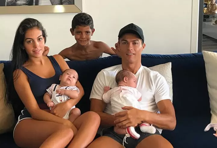 Chris Hemsworth – interviu exclusiv cu cel mai sexy bărbat în viață