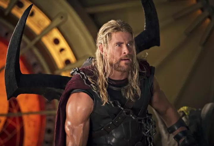 Vedete pe covorul verde la Media Music Awards 2017