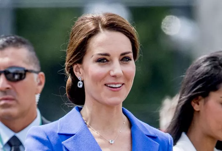 Am provocat vedetele să se joace cu kendama