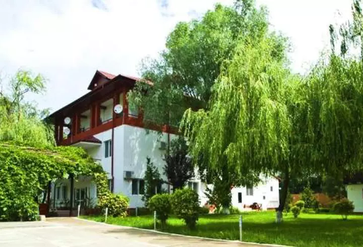 (P) Vacanţa de 1 Mai, în paradisul natural al Deltei Dunării