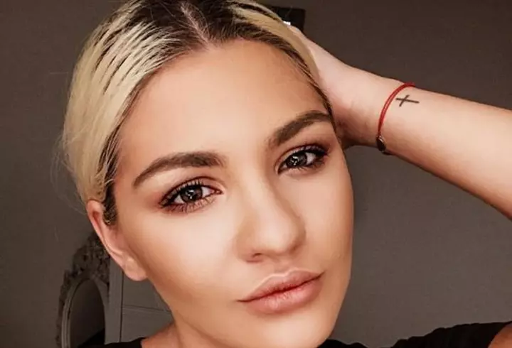 Blogging fără secrete: cu Tatiana Ernuțeanu despre tabieturi, plăceri vinovate și controverse!