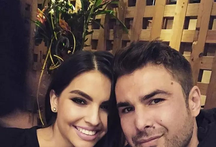 Ce ascunde Anamaria Prodan în geantă