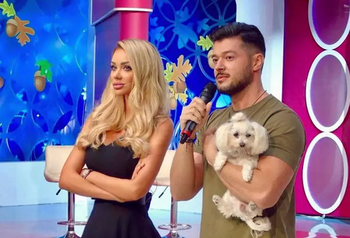 Ce ascunde Anamaria Prodan în geantă