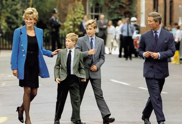 Vedetele își amintesc de prima iubire. Când s-au îndrăgostit prima dată și de cine