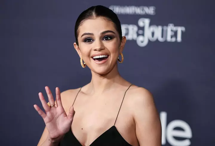 Adelina Pestrițu și Ilinca Vandici, cele mai hot apariții de la gala premiilor Radar de Media. Iată ce ținute au ales vedetele