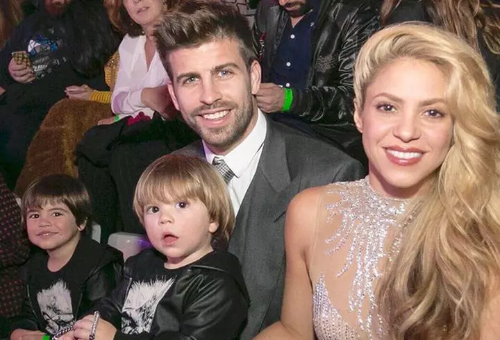 Alina Puşcaş împlineşte 32 de ani! Surpriza de care a avut parte prezentatoarea la miezul nopţii