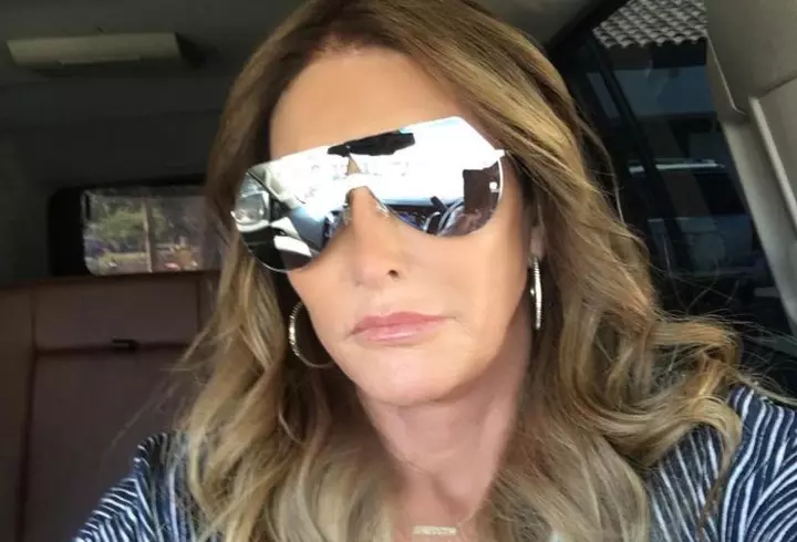 Jason Momoa, actorul din ”Game Of Thrones”, s-a căsătorit în mare secret!