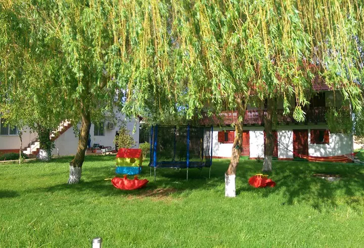 (P) Vacanţa de 1 Mai, în paradisul natural al Deltei Dunării