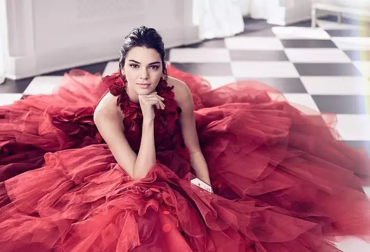 Cura de detoxifiere pe care o ţine Mihaela Rădulescu! Aşa reuşeşte să fie mereu în formă