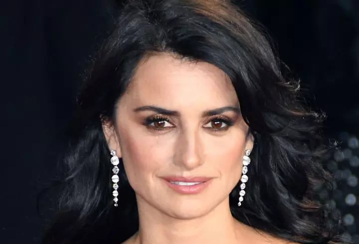 (P) 3 produse cosmetice românești cu care poți preveni îmbătrânirea