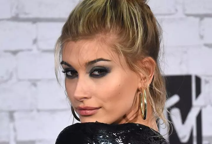 (P) 3 produse cosmetice românești cu care poți preveni îmbătrânirea