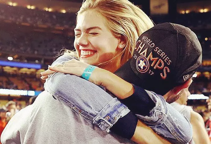 (P) Andra va susține un concert extraordinar de colinde în beneficiul Hope and Homes for Children la Ateneul Român