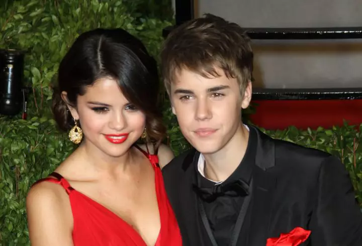 (P) Andra va susține un concert extraordinar de colinde în beneficiul Hope and Homes for Children la Ateneul Român